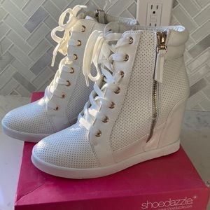 Shoedazzle Talisa Sneakers